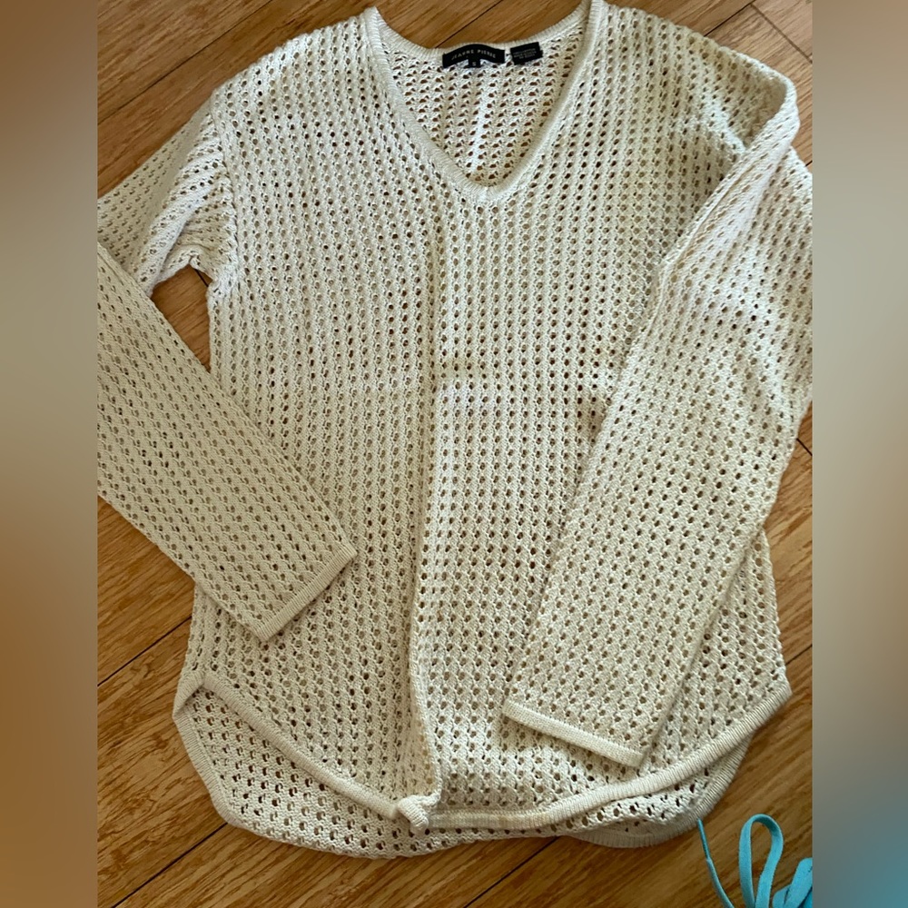 Knit sweater